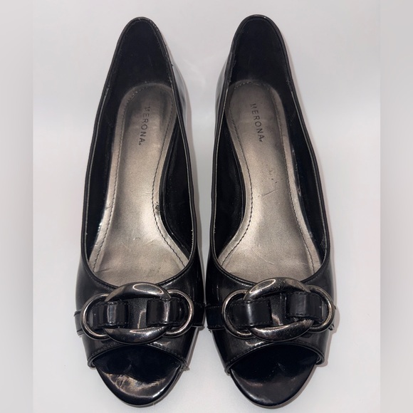 Merona Gunmetal Grey Peep Toe Heels – Silver Buckle Detail – Size 8 - Picture 9 of 10